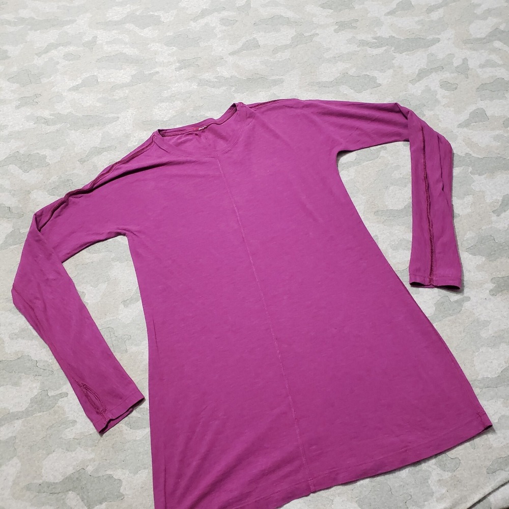 Lululemon Top Womens Small Purple Long Sleeve Gym Fitness